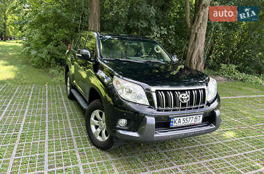 Внедорожник / Кроссовер Toyota Land Cruiser Prado 2011 в Киеве