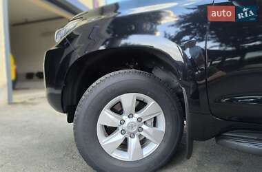 Внедорожник / Кроссовер Toyota Land Cruiser Prado 2022 в 