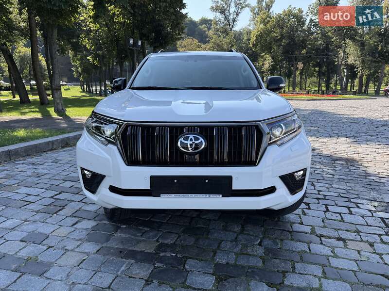 Внедорожник / Кроссовер Toyota Land Cruiser Prado 2021 в Киеве фото 8 Внедорожник / Кроссовер Toyota Land Cruiser Prado 2021 в Киеве