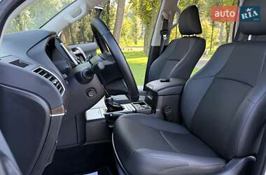 Внедорожник / Кроссовер Toyota Land Cruiser Prado 2021 в 