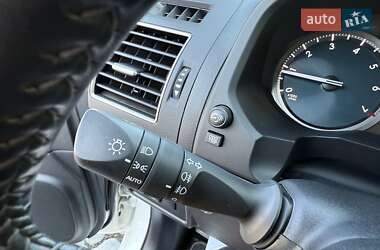 Внедорожник / Кроссовер Toyota Land Cruiser Prado 2021 в 