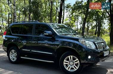 Позашляховик / Кросовер Toyota Land Cruiser Prado 2010 в Охтирці