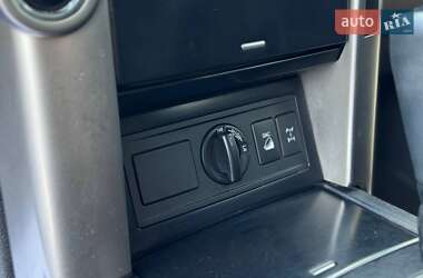 Внедорожник / Кроссовер Toyota Land Cruiser Prado 2013 в 