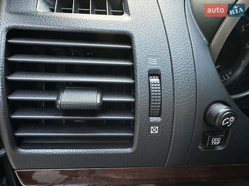 Позашляховик / Кросовер Toyota Land Cruiser Prado 2010 в Івано-Франківську