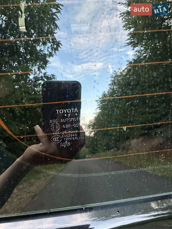 Позашляховик / Кросовер Toyota Land Cruiser Prado 2010 в Івано-Франківську