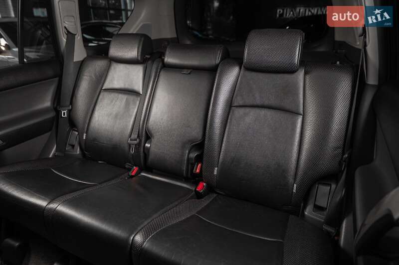 Внедорожник / Кроссовер Toyota Land Cruiser Prado 2010 в Одессе