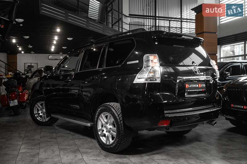 Внедорожник / Кроссовер Toyota Land Cruiser Prado 2010 в Одессе