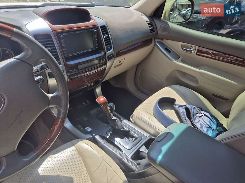 Позашляховик / Кросовер Toyota Land Cruiser Prado 2007 в Києві фото 20 Позашляховик / Кросовер Toyota Land Cruiser Prado 2007 в Києві