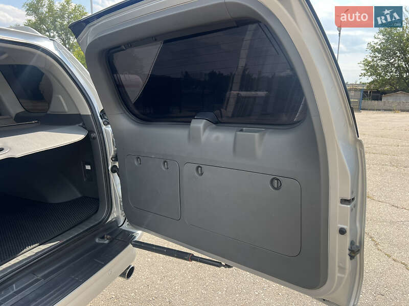 Внедорожник / Кроссовер Toyota Land Cruiser Prado 2010 в Запорожье фото 29 Внедорожник / Кроссовер Toyota Land Cruiser Prado 2010 в Запорожье