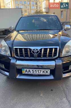 Позашляховик / Кросовер Toyota Land Cruiser Prado 2005 в Києві