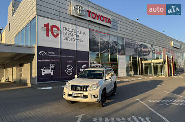 Позашляховик / Кросовер Toyota Land Cruiser Prado 2010 в Запоріжжі