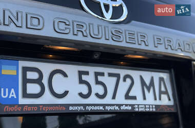 Внедорожник / Кроссовер Toyota Land Cruiser Prado 2019 в 