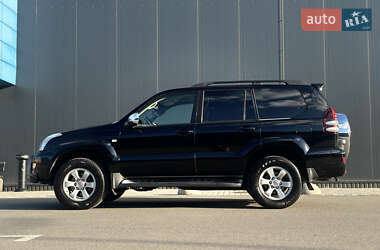 Внедорожник / Кроссовер Toyota Land Cruiser Prado 2006 в  фото 10 Внедорожник / Кроссовер Toyota Land Cruiser Prado 2006 в