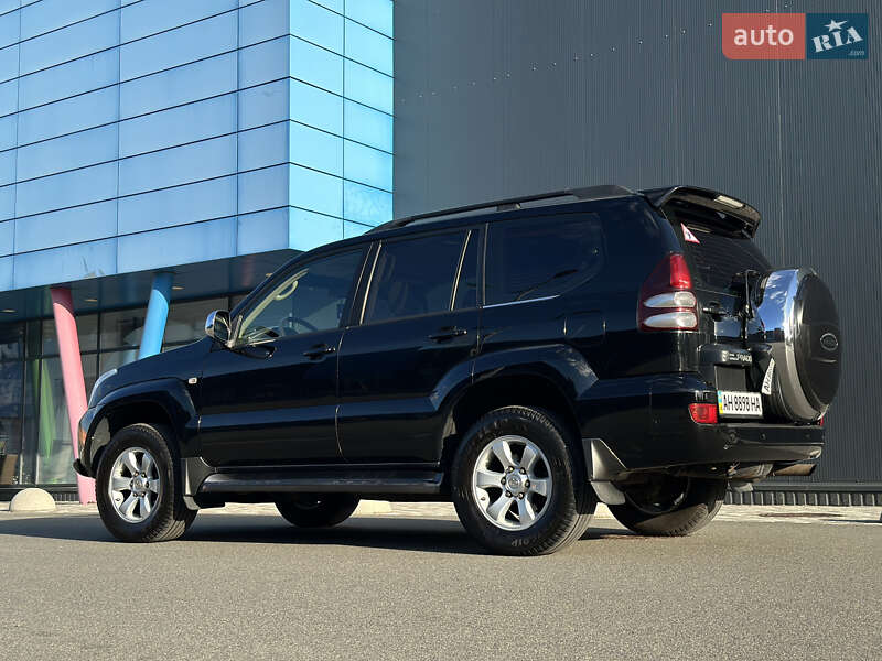 Позашляховик / Кросовер Toyota Land Cruiser Prado 2006 в Києві