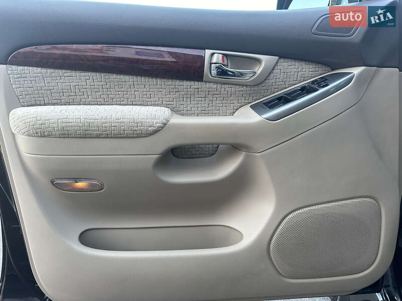 Позашляховик / Кросовер Toyota Land Cruiser Prado 2006 в Києві