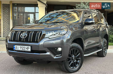 Внедорожник / Кроссовер Toyota Land Cruiser Prado 2021 в Киеве
