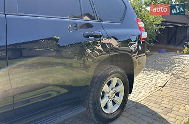 Внедорожник / Кроссовер Toyota Land Cruiser Prado 2014 в 
