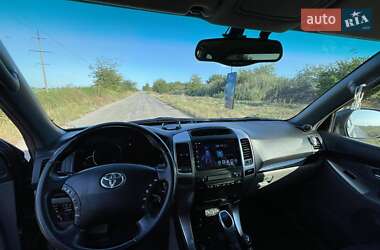 Позашляховик / Кросовер Toyota Land Cruiser Prado 2006 в  фото 18 Позашляховик / Кросовер Toyota Land Cruiser Prado 2006 в