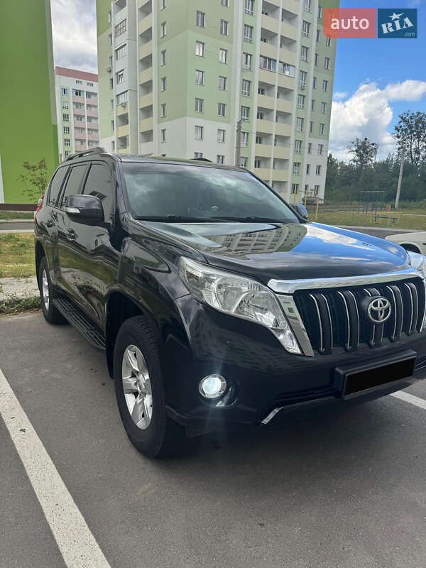 Внедорожник / Кроссовер Toyota Land Cruiser Prado 2017 в Харькове фото 4 Внедорожник / Кроссовер Toyota Land Cruiser Prado 2017 в Харькове