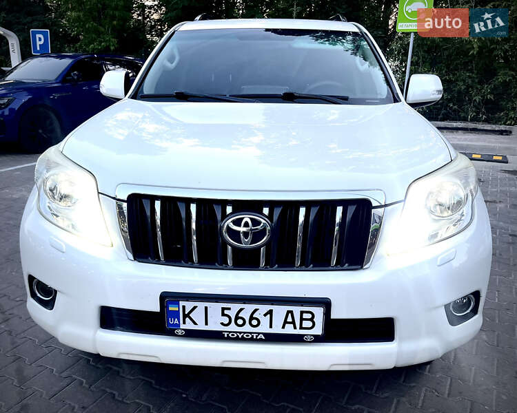 Позашляховик / Кросовер Toyota Land Cruiser Prado 2011 в Києві фото 2 Позашляховик / Кросовер Toyota Land Cruiser Prado 2011 в Києві