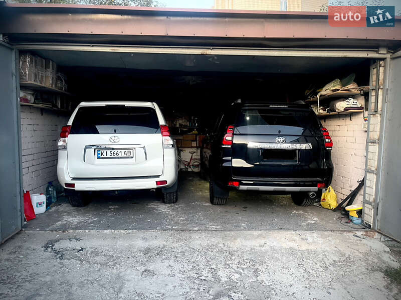 Позашляховик / Кросовер Toyota Land Cruiser Prado 2011 в Києві фото 33 Позашляховик / Кросовер Toyota Land Cruiser Prado 2011 в Києві