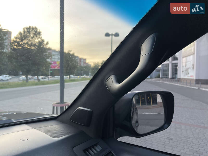 Внедорожник / Кроссовер Toyota Land Cruiser Prado 2020 в Днепре