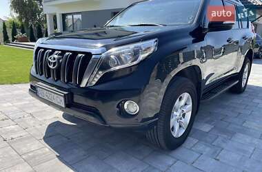 Внедорожник / Кроссовер Toyota Land Cruiser Prado 2016 в 