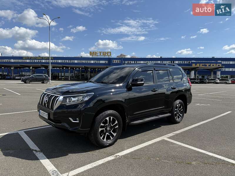 Внедорожник / Кроссовер Toyota Land Cruiser Prado 2021 в Киеве