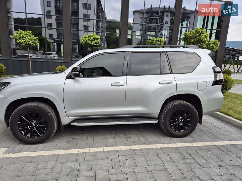 Внедорожник / Кроссовер Toyota Land Cruiser Prado 2020 в Томаковке фото 3 Внедорожник / Кроссовер Toyota Land Cruiser Prado 2020 в Томаковке