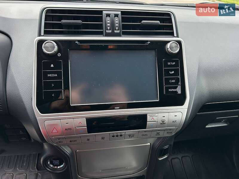 Внедорожник / Кроссовер Toyota Land Cruiser Prado 2018 в Киеве