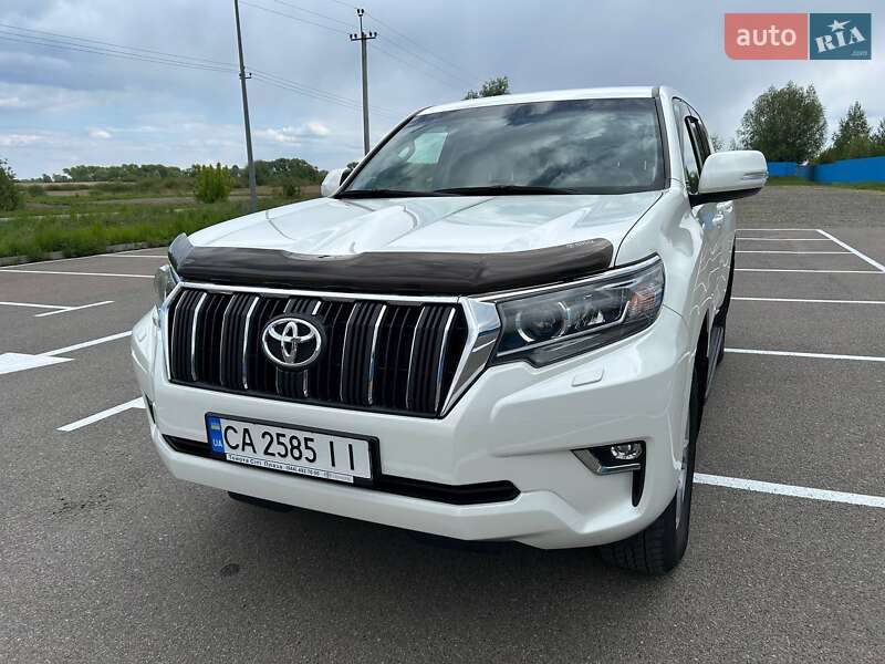 Внедорожник / Кроссовер Toyota Land Cruiser Prado 2018 в Киеве
