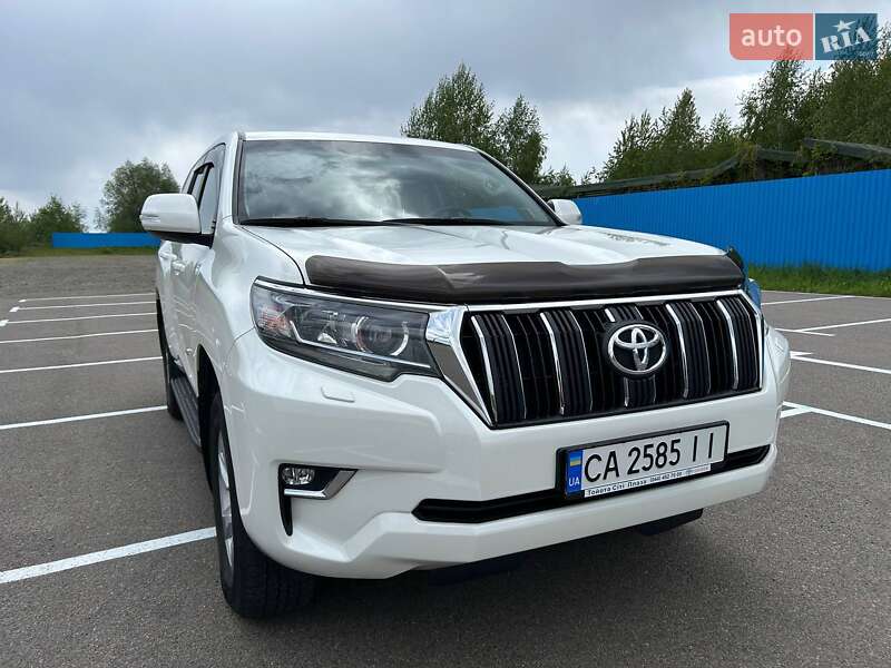 Внедорожник / Кроссовер Toyota Land Cruiser Prado 2018 в Киеве