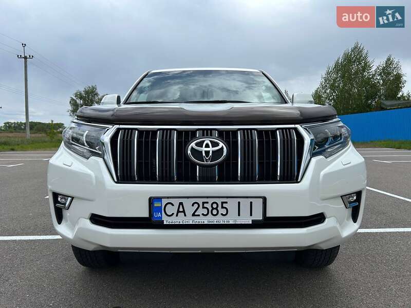 Внедорожник / Кроссовер Toyota Land Cruiser Prado 2018 в Киеве
