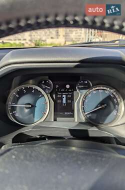 Внедорожник / Кроссовер Toyota Land Cruiser Prado 2021 в 