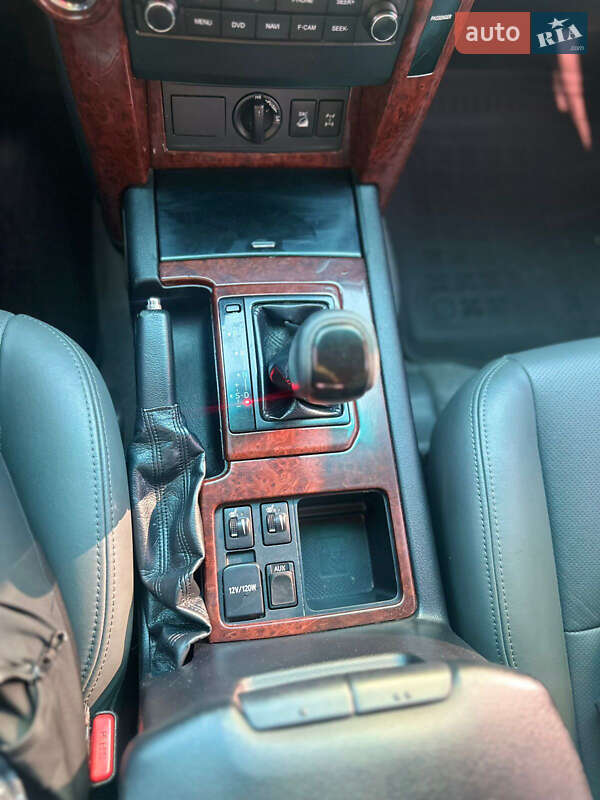 Внедорожник / Кроссовер Toyota Land Cruiser Prado 2013 в Киеве