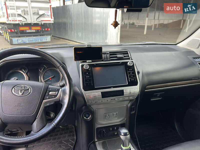 Внедорожник / Кроссовер Toyota Land Cruiser Prado 2020 в Броварах