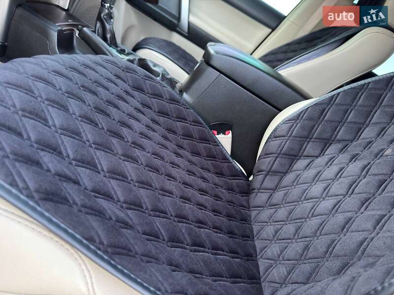 Внедорожник / Кроссовер Toyota Land Cruiser Prado 2011 в Ахтырке фото 29 Внедорожник / Кроссовер Toyota Land Cruiser Prado 2011 в Ахтырке