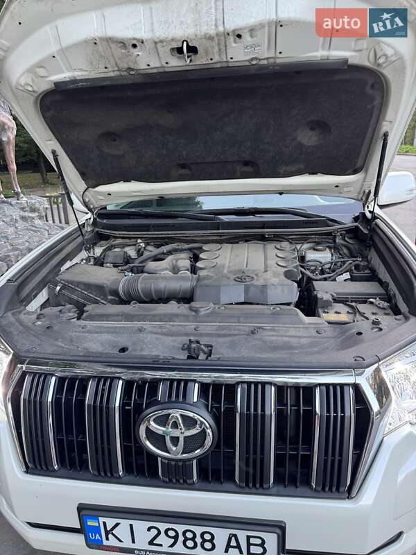 Внедорожник / Кроссовер Toyota Land Cruiser Prado 2019 в Виннице фото 10 Внедорожник / Кроссовер Toyota Land Cruiser Prado 2019 в Виннице