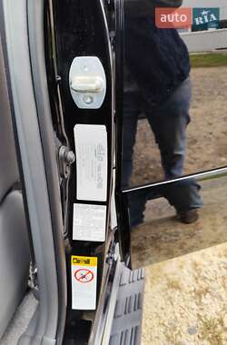 Внедорожник / Кроссовер Toyota Land Cruiser Prado 2007 в 