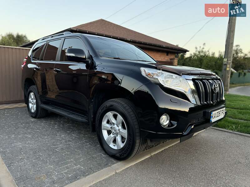 Внедорожник / Кроссовер Toyota Land Cruiser Prado 2013 в Киеве