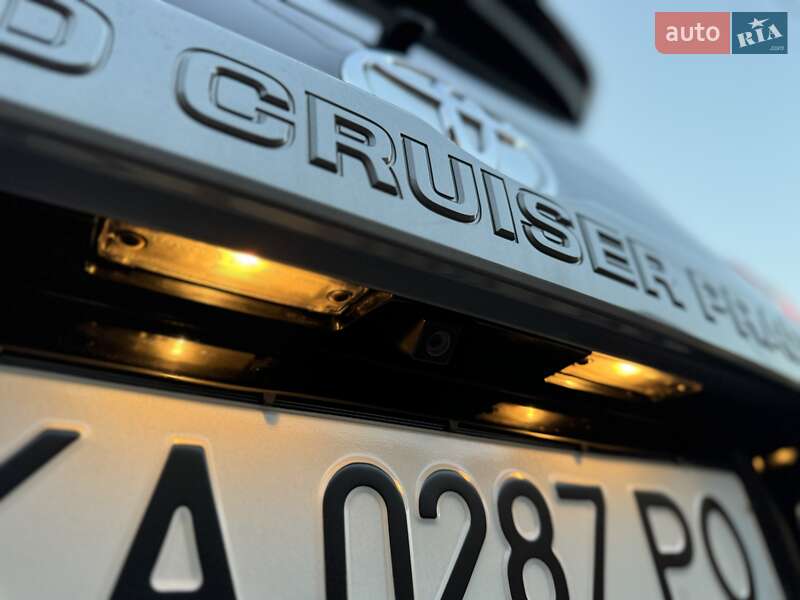 Внедорожник / Кроссовер Toyota Land Cruiser Prado 2013 в Киеве