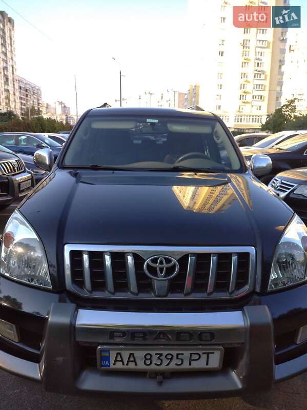 Позашляховик / Кросовер Toyota Land Cruiser Prado 2005 в Києві