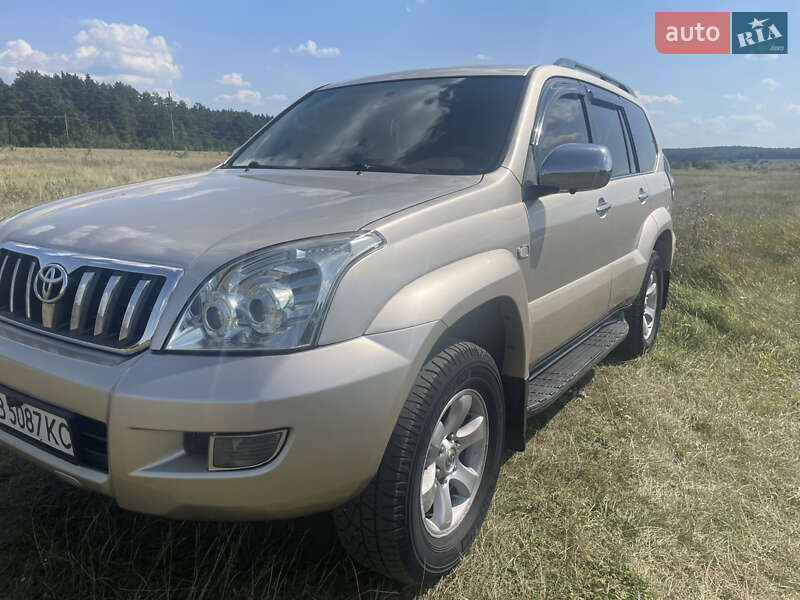 Внедорожник / Кроссовер Toyota Land Cruiser Prado 2007 в Калиновке