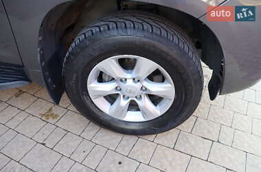Внедорожник / Кроссовер Toyota Land Cruiser Prado 2013 в 