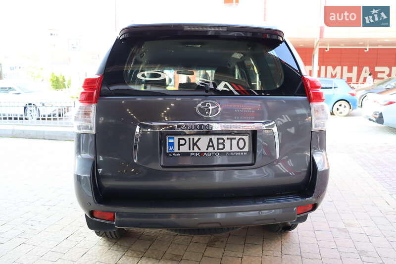 Внедорожник / Кроссовер Toyota Land Cruiser Prado 2013 в Львове