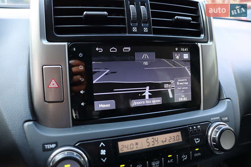 Внедорожник / Кроссовер Toyota Land Cruiser Prado 2013 в Львове