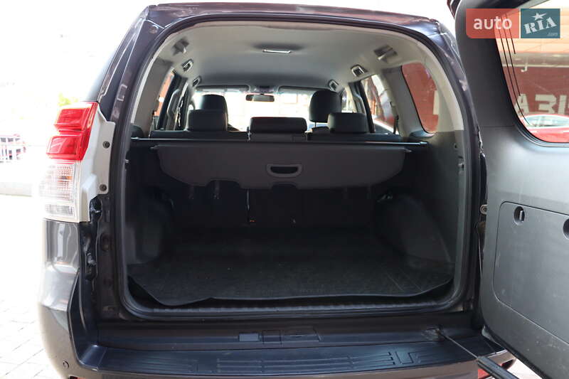 Внедорожник / Кроссовер Toyota Land Cruiser Prado 2013 в Львове