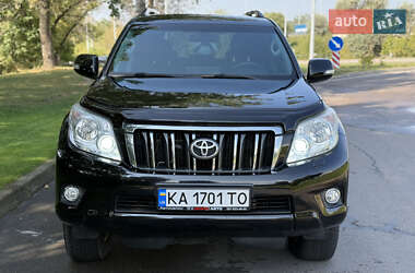 Внедорожник / Кроссовер Toyota Land Cruiser Prado 2012 в 