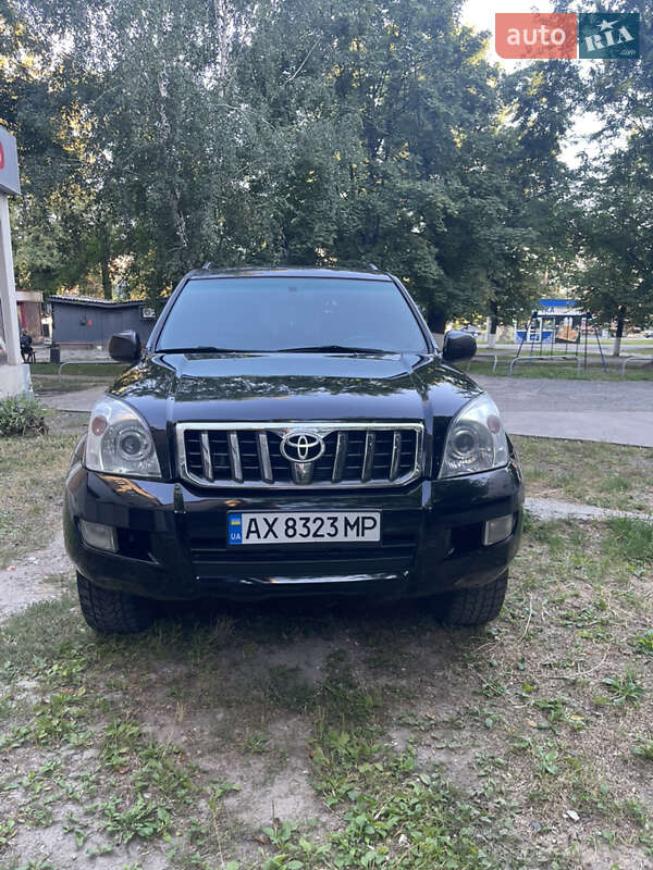Позашляховик / Кросовер Toyota Land Cruiser Prado 2005 в Харкові