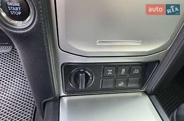 Позашляховик / Кросовер Toyota Land Cruiser Prado 2021 в  фото 30 Позашляховик / Кросовер Toyota Land Cruiser Prado 2021 в